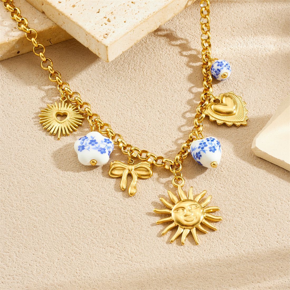 Fashion Elegant Heart Floral Butterfly Stainless Steel Plated Jewelry Set with Cable Chain