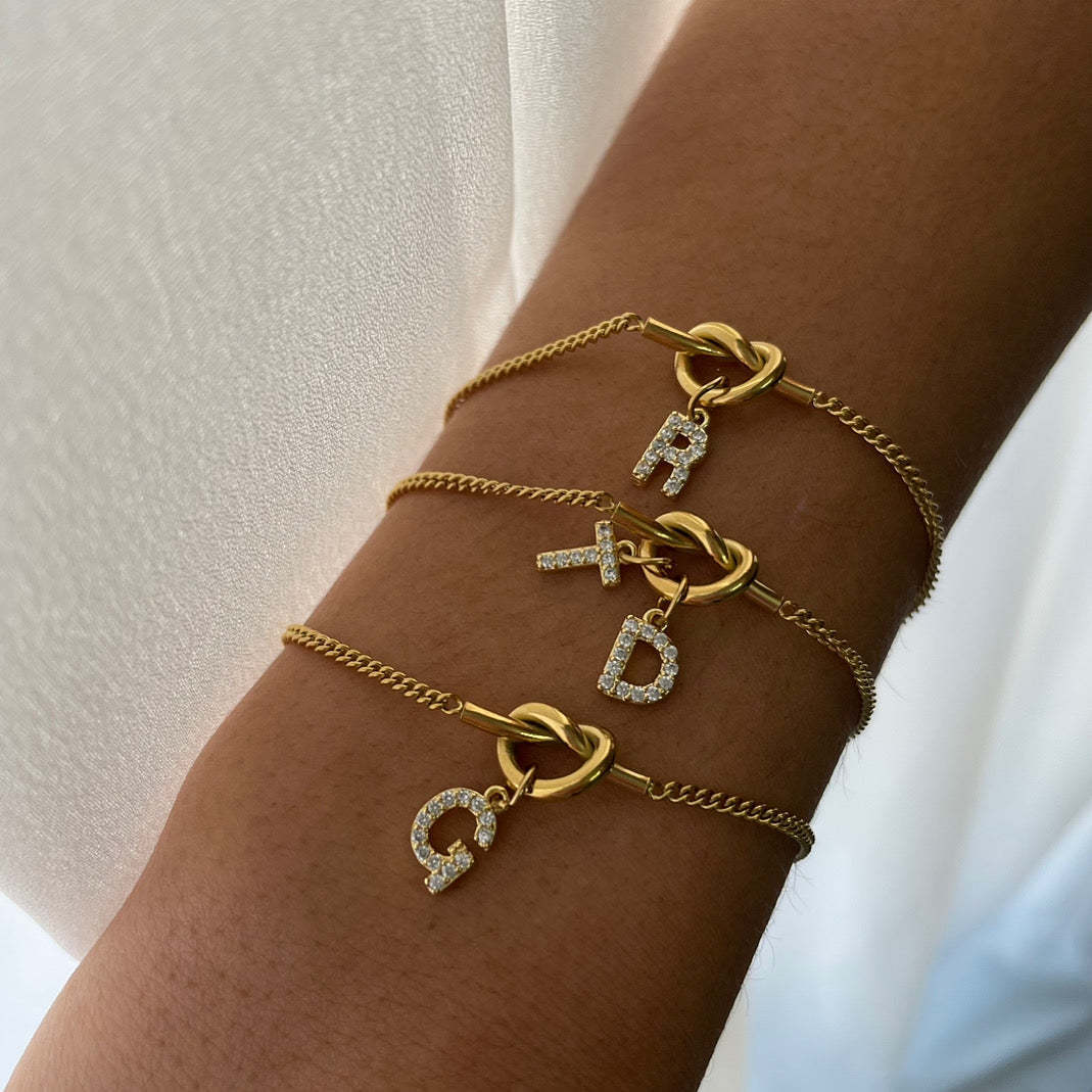 Minimalist Gold Plated Stainless Steel Letter Heart Charm Bar with Rhinestone Inlay on Cuban Link Chain for Women