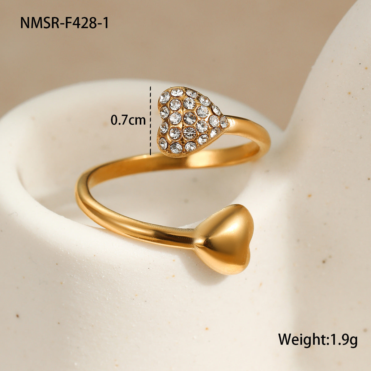 Anillo minimalista asimétrico en forma de corazón de acero inoxidable con baño de oro de 18 quilates, banda abierta ajustable para mujer
