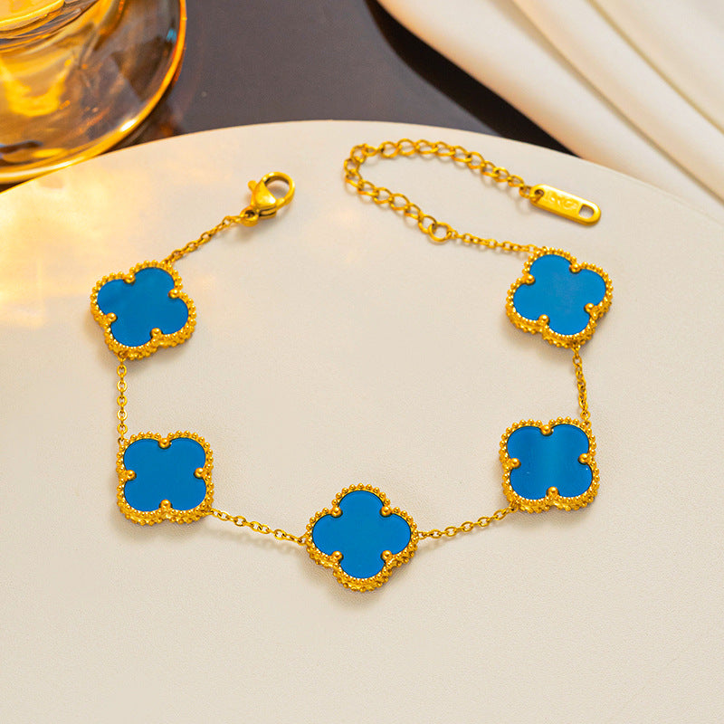 Pulsera minimalista de acero de titanio con forma de trébol e incrustaciones de nácar para mujer