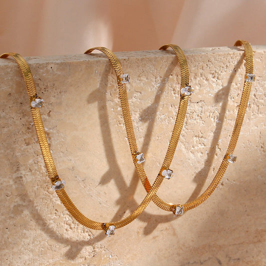 Minimalist Geometric Stainless Steel Plated Necklace for Women with Blade Chain and Clear Zirconia