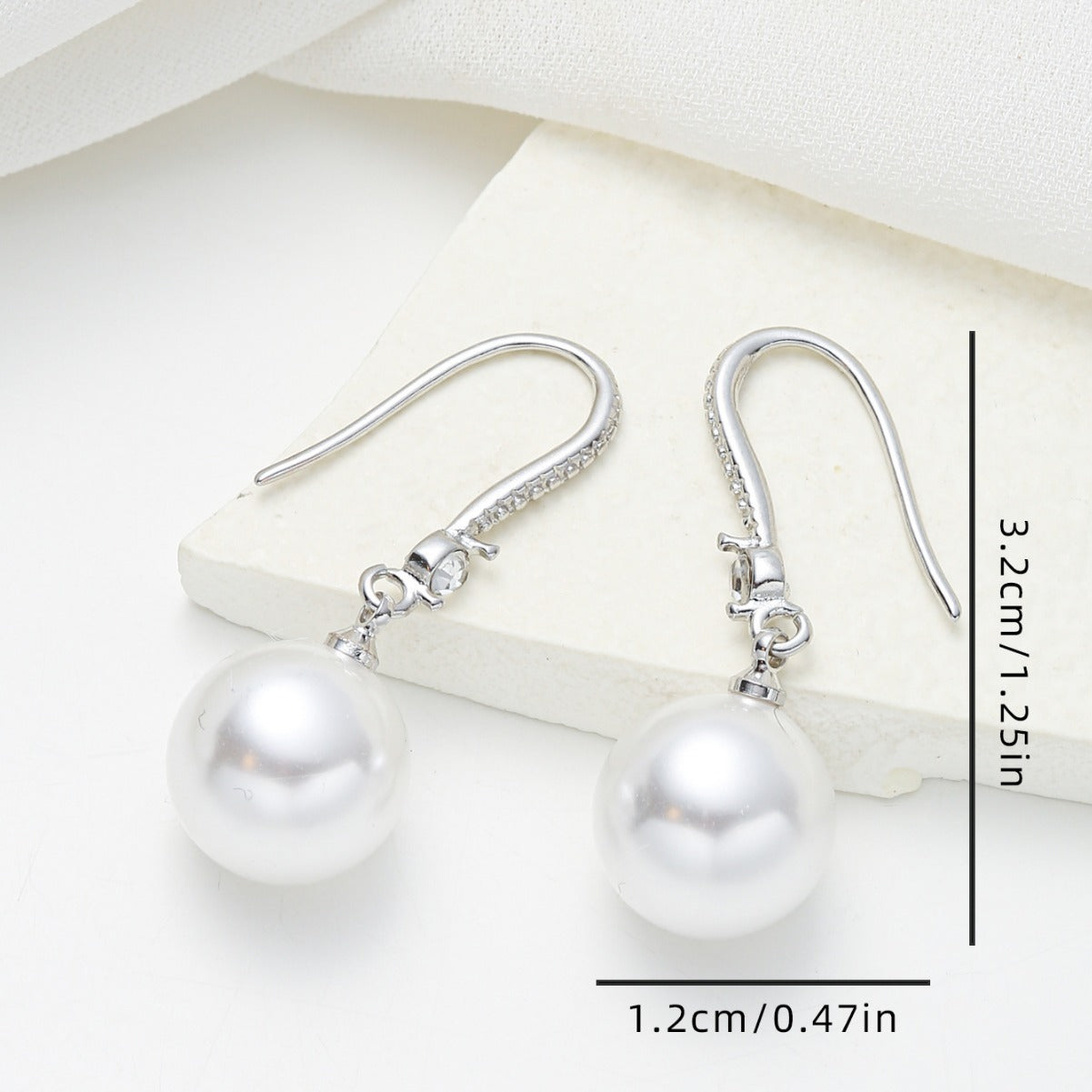 Minimalist Teardrop-Shaped Pearl and Zirconia Inlay Stud Earrings in Copper with Elegant Sophisticated Design