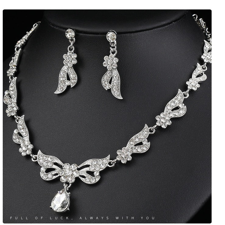 Elegant Bowknot Crystal-Embellished Alloy Necklace Set with Butterfly and Musical Note Motifs for Women