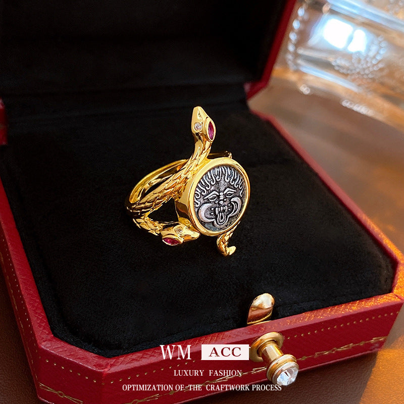Anillo de círculo abierto geométrico vintage en cobre con acabado esmaltado e incrustación de circonita