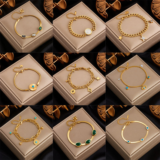 Fashionable Vintage-Inspired Titanium Steel Bracelet with Rhinestone-Inlaid Star and Round Pendant for Women