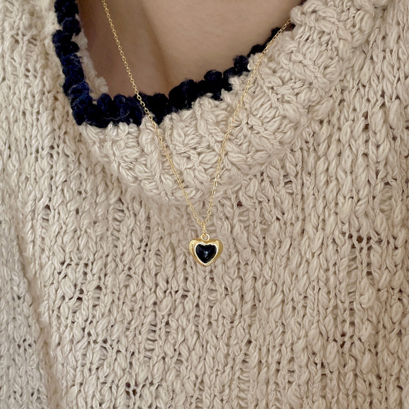 Collar minimalista de ágata negra con baño de oro, plata de ley 925, con forma de corazón, en cadena de serpiente