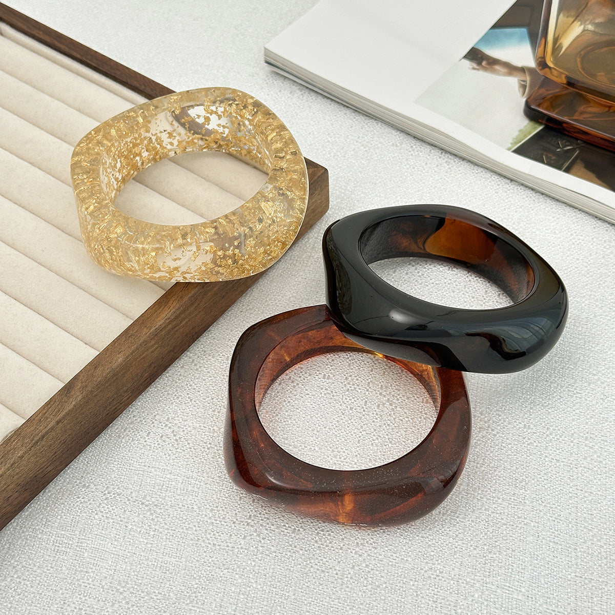 Vintage Geometric Gradient Acrylic Bangle Bracelet