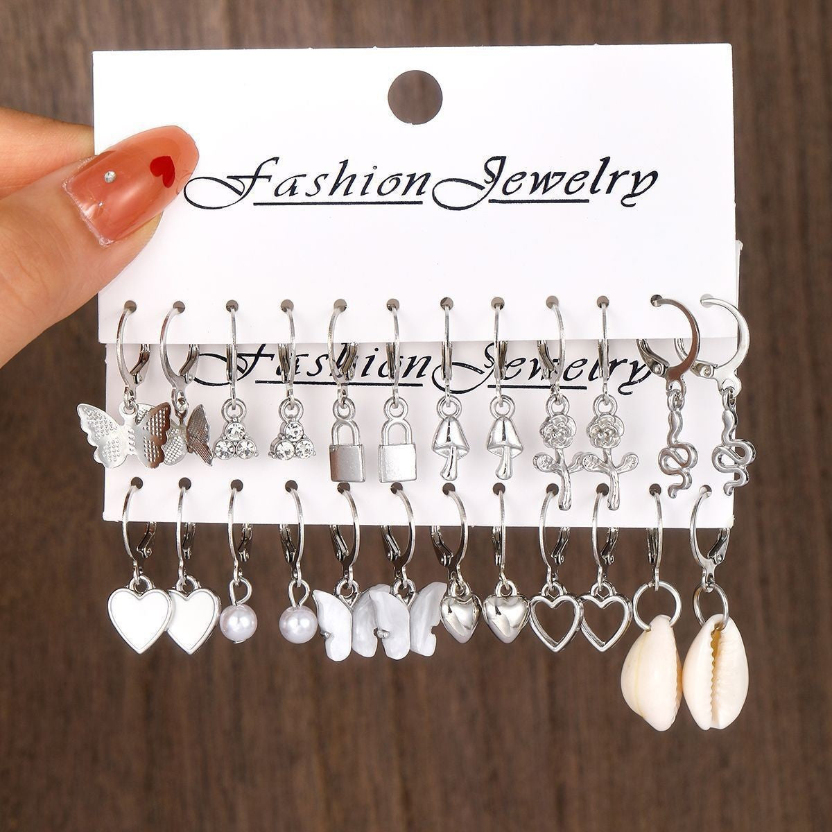 Fashion Geometric Round Gold Plated Zinc Alloy C-Shape Hoop Earrings with 925 Sterling Silver Posts