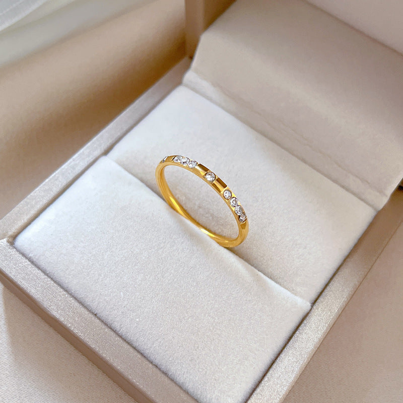 Anello Minimalista in Acciaio al Titanio per Uomo e Donna - Semplice Fascia Lucida per Dito Indice