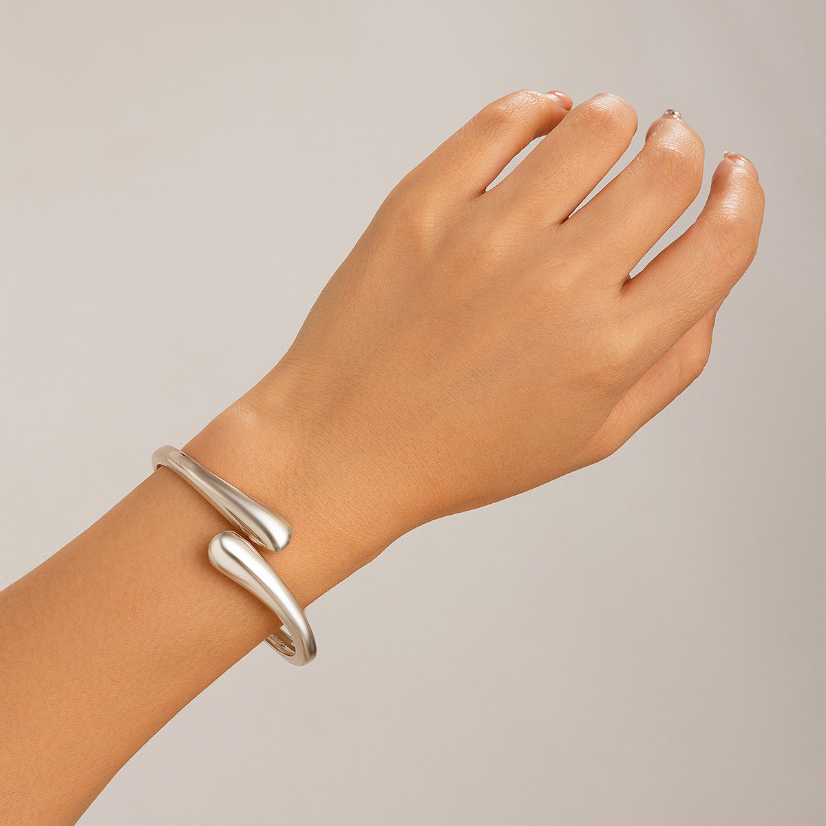 Collana Girocollo da Donna Punk Minimalista Geometrica in Lega di Zinco Lucida