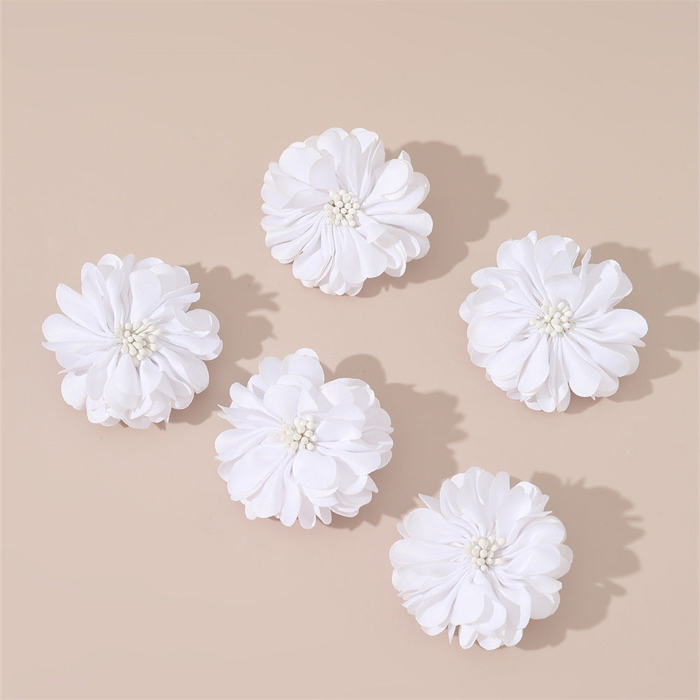 Minimalist 3D Fabric Flower Hair Clip for Kids in Pink White and Red Colors Princess Style Children's Hair Accessory