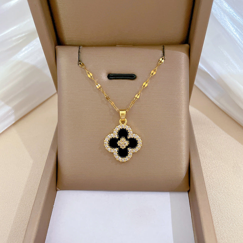 Luxury Clover Flower Rhinestone Pendant Necklace in Titanium Steel Geometric Style for Unisex