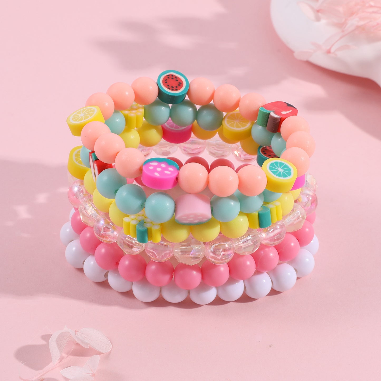 Cartoon Style Fruit-Shaped Resin Beaded Bracelet Set for Kids in Pastel Macaron Colors, Hypoallergenic Acrylic Beads with Handmade Craftsmanship