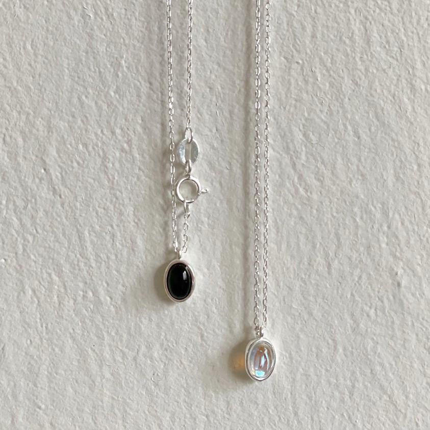 Collana con ciondolo ovale minimalista in argento sterling 925 con intarsio di strass AB per donna