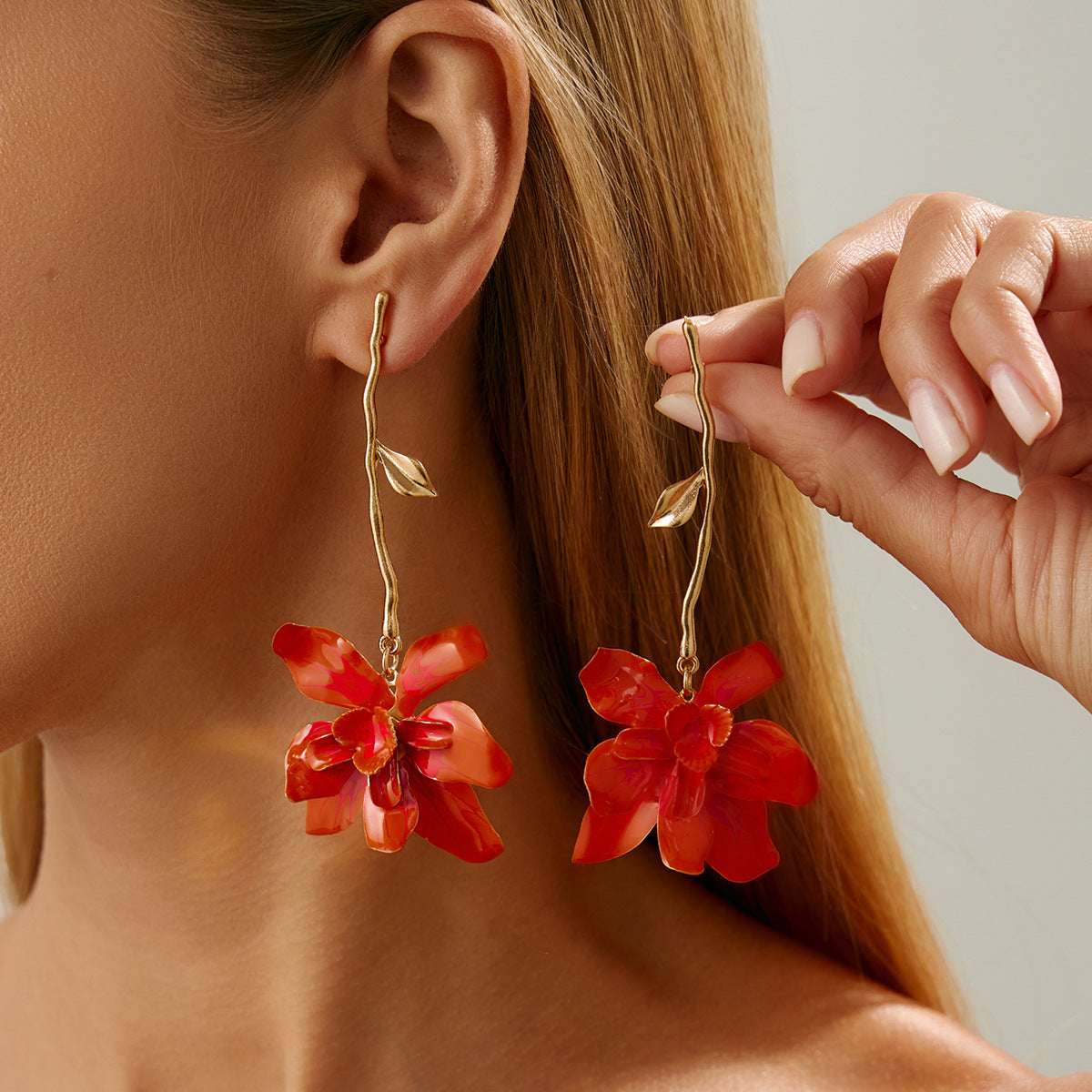 Sweet Gradient Drip Oil Floral Alloy Earrings for Women