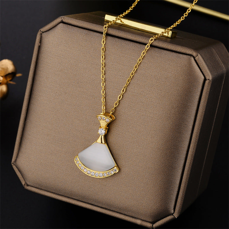 Minimalist Fan-Shaped Mother-of-Pearl Inlaid Pendant Necklace for Women - Titanium Steel Electroplated O-Chain Clavicle Chain