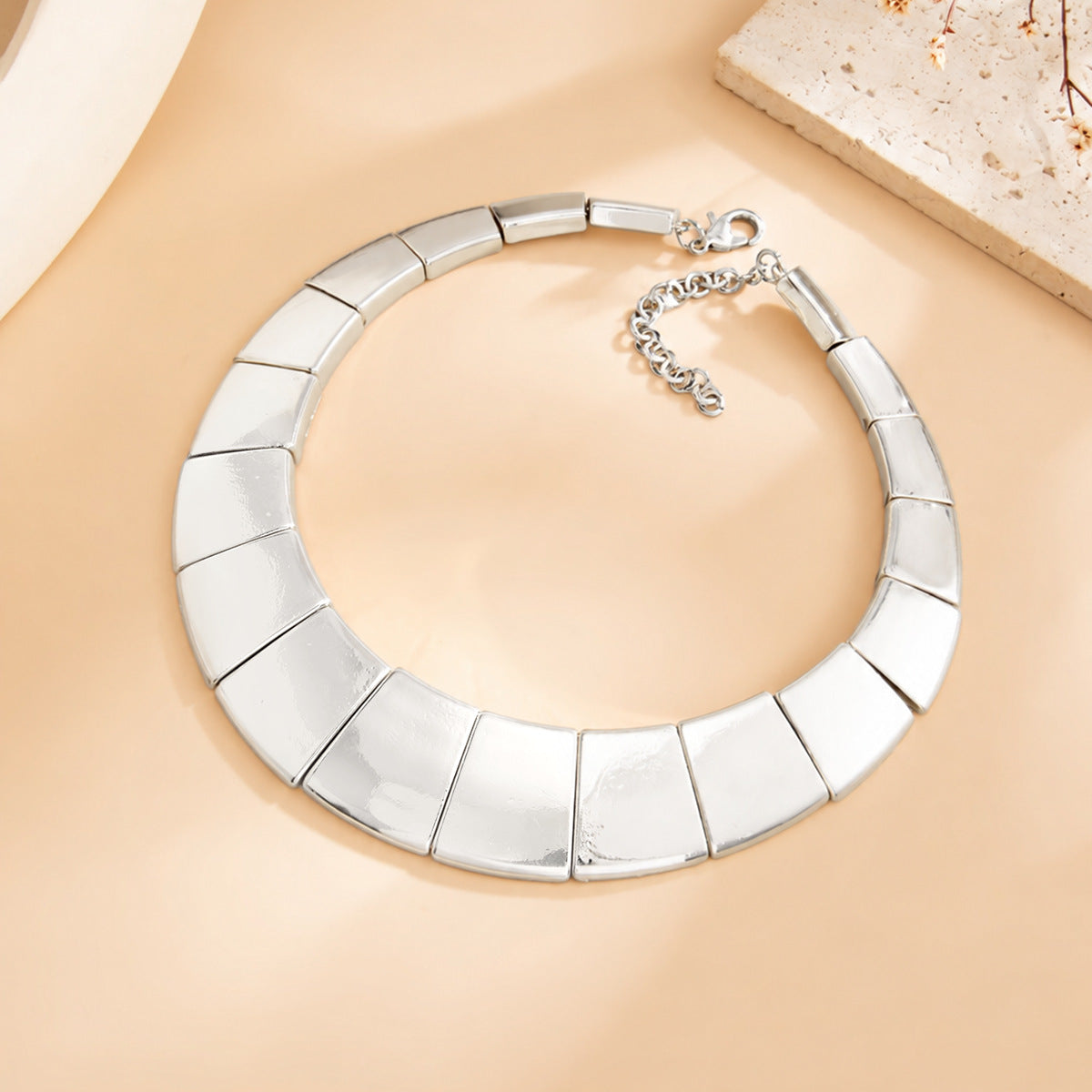 Vintage Hip-hop Punk Geometric Square Zinc Alloy Plated Choker Necklace for Women