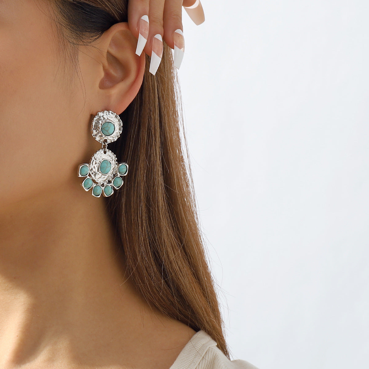 Elegantes pendientes de aleación con incrustaciones de turquesa y acabado chapado, de estilo vintage y diseño geométrico para mujer