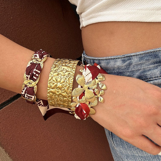 Pulsera de puño abierto de tela de acero inoxidable con chapado irregular a la moda para mujer