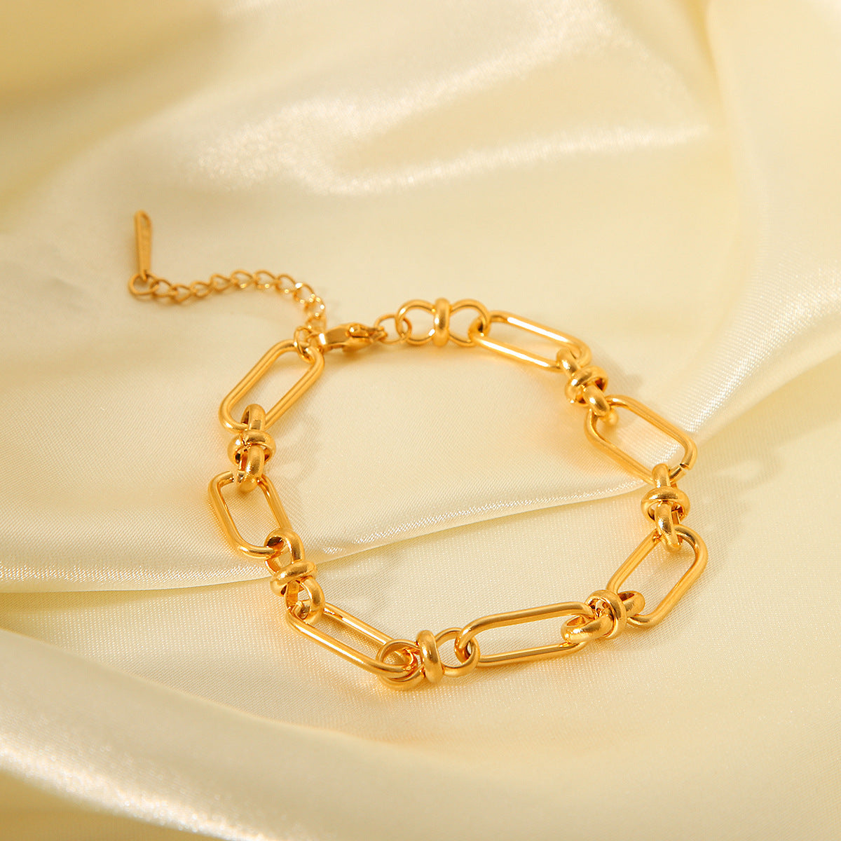 INS Style Geometric Stainless Steel Bracelet with Wide Chain and Cross Clasp Vacuum Plated in 18K Gold