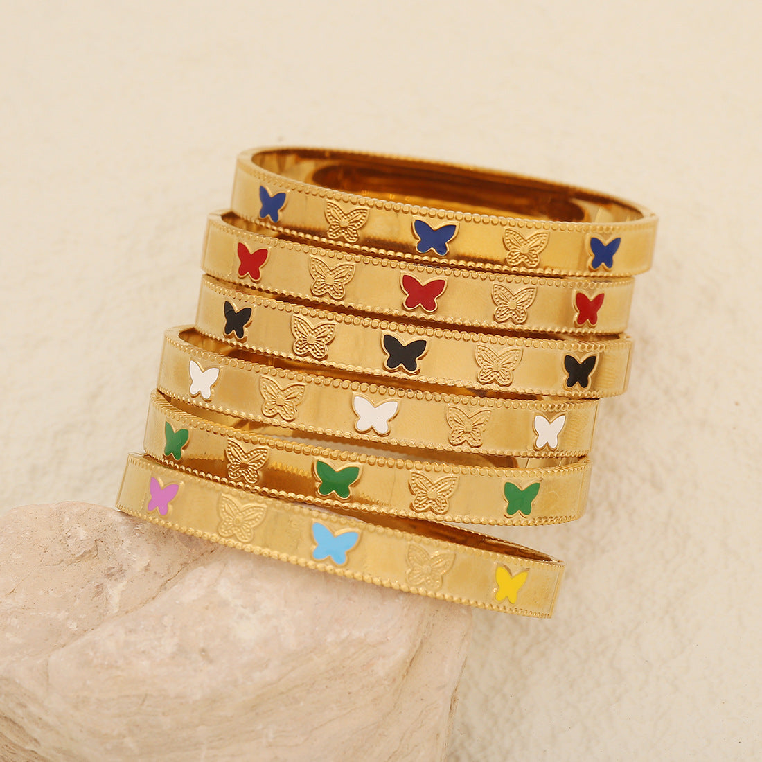 Bracciale Minimalista a Farfalla da Donna in Acciaio Inossidabile con Finitura Placcata