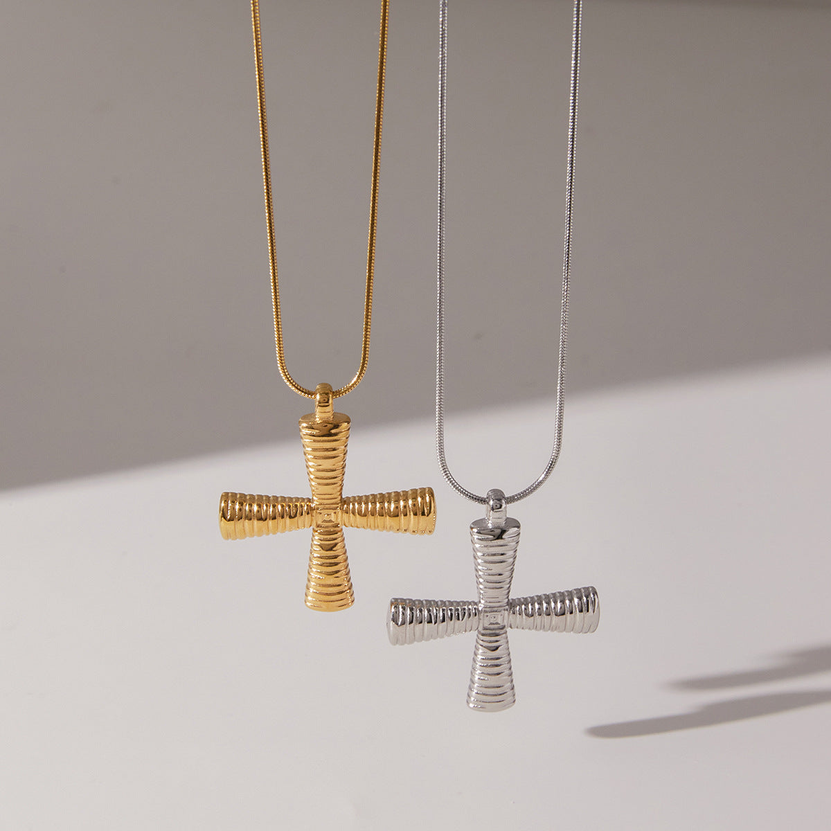 Luxury Geometric Cross Stainless Steel Plated Necklace for Women