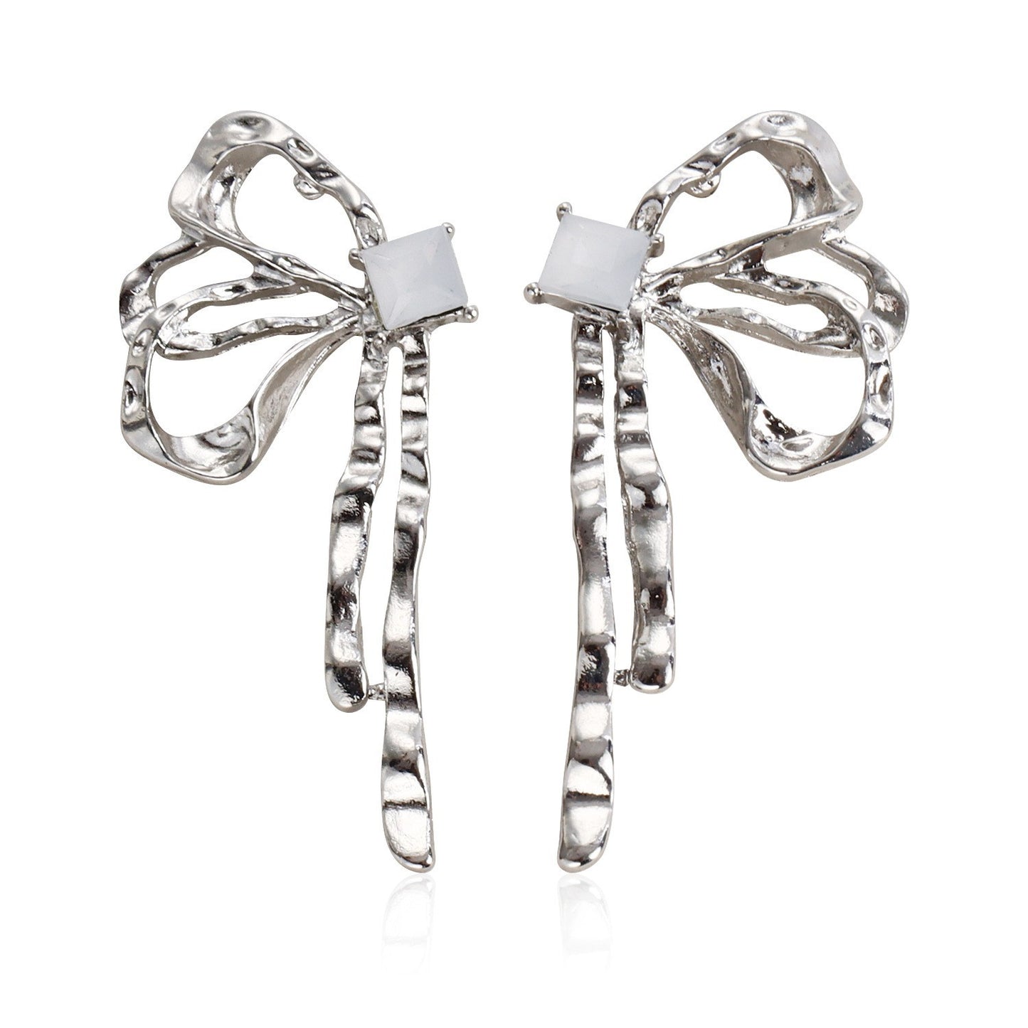 Geometric Bowknot Earrings for Women Alloy Electroplated Moon Motif Fashionable Everyday Ear Studs