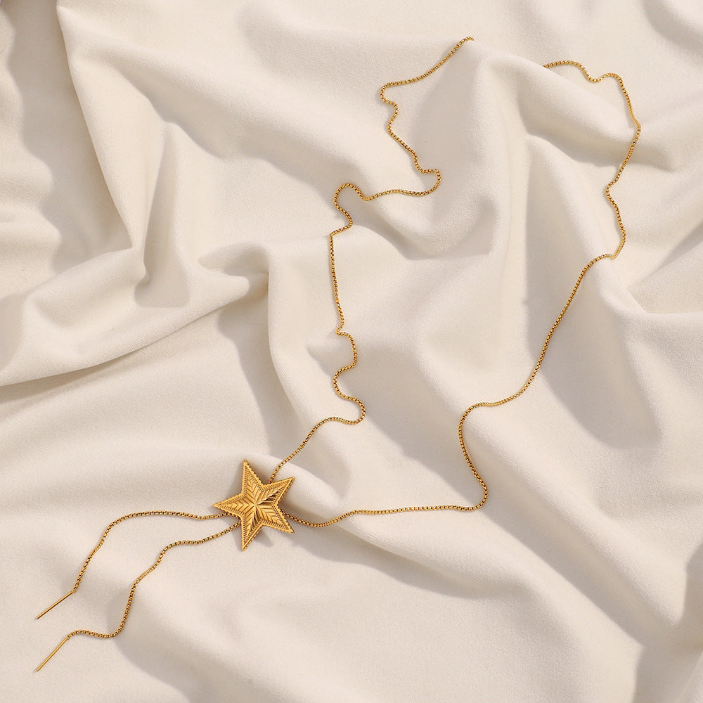 Minimalist Star-Shaped Stainless Steel Necklace with 18K Gold Plating for Women