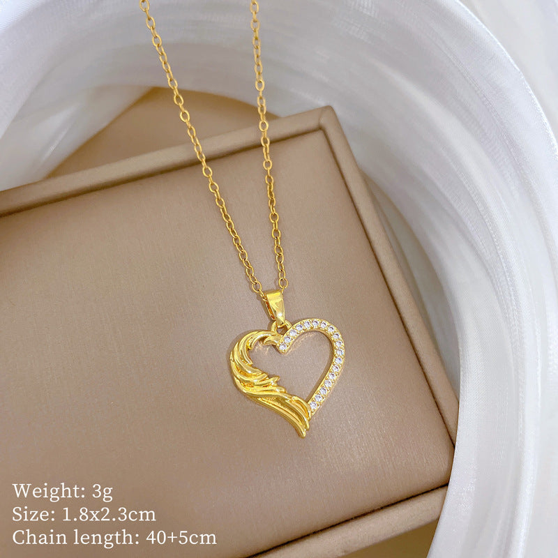 Charming Heart-Shaped Rhinestone-Encrusted Stainless Steel Necklace for Women with Delicate Clavicle Design