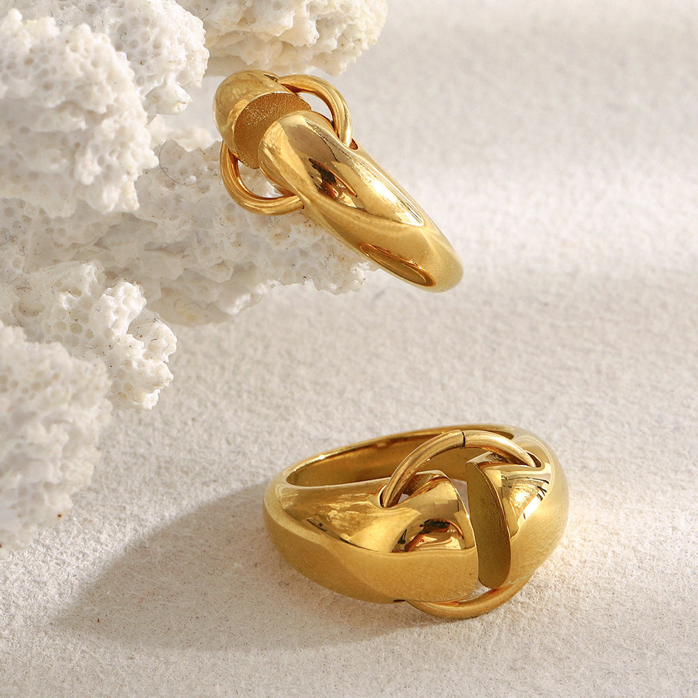 Anello minimalista geometrico in acciaio inossidabile con placcatura in oro 18 carati da donna