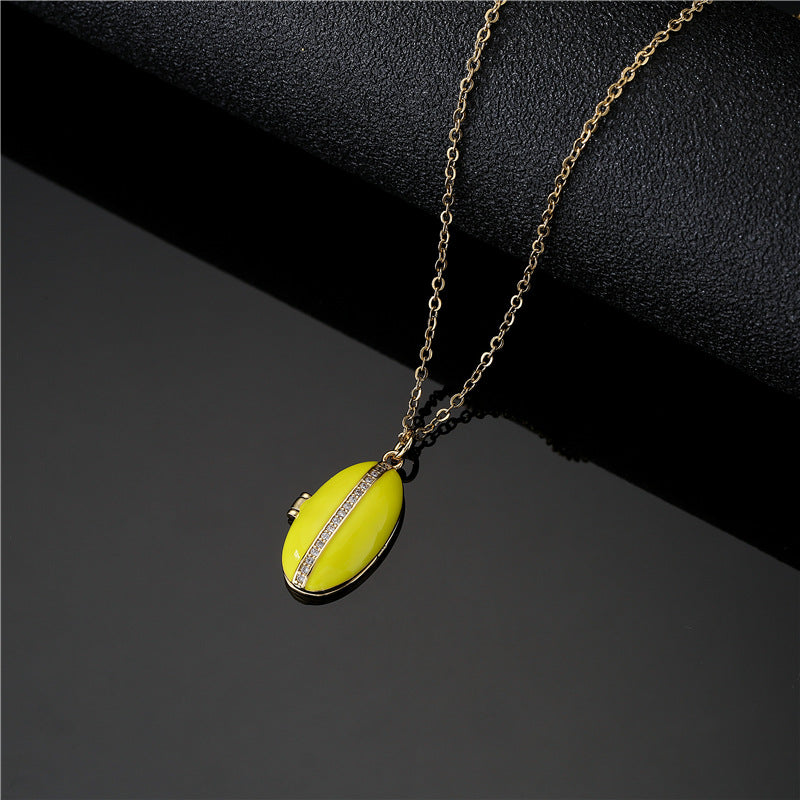 Geometric Drip Oil Shell Pendant Necklace with Micro-inlay on Cable Chain for Women