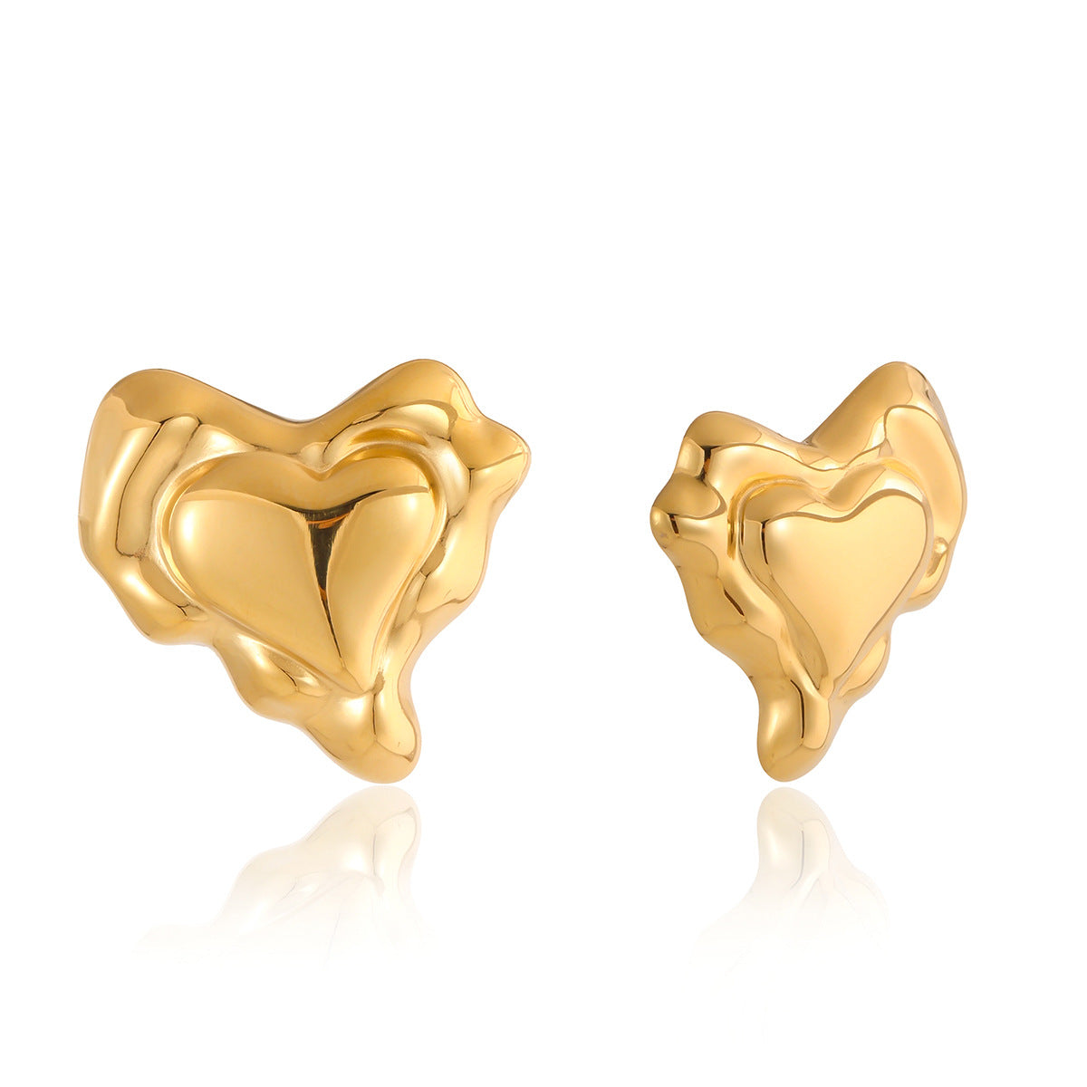 Orecchini a perno minimalisti da donna in acciaio inossidabile a forma di cuore con placcatura in oro PVD sottovuoto