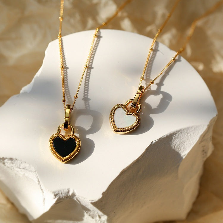 Collana Pendente a Cuore Minimalista in Acciaio al Titanio Placcato Oro da Donna