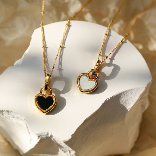 Collana Pendente a Cuore Minimalista in Acciaio al Titanio Placcato Oro da Donna