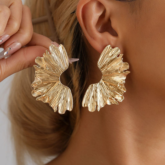 Pendientes de tuerca vintage geométricos de aleación de zinc con acabado galvanizado y patrón de flor de cristal de hielo para mujer