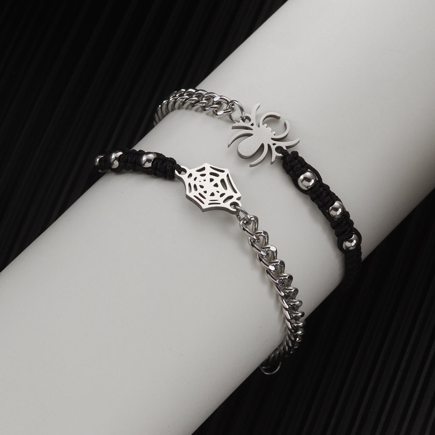 Pulsera de aleación con patrón de telaraña hecha a mano para mujer, estilo bohemio minimalista, pulsera de la amistad ajustable