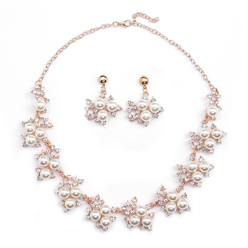 Elegante Juego de Collar Minimalista de Perlas para Mujer con Colgante de Aleación, Cadena O Bañada en Oro, Diseño Floral y de Espiga