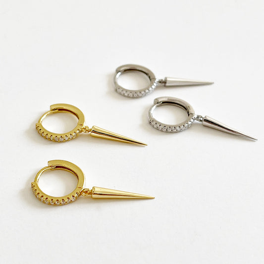 Orecchini a perno minimalistici a forma di stella in argento sterling S925 con intarsio di strass da donna
