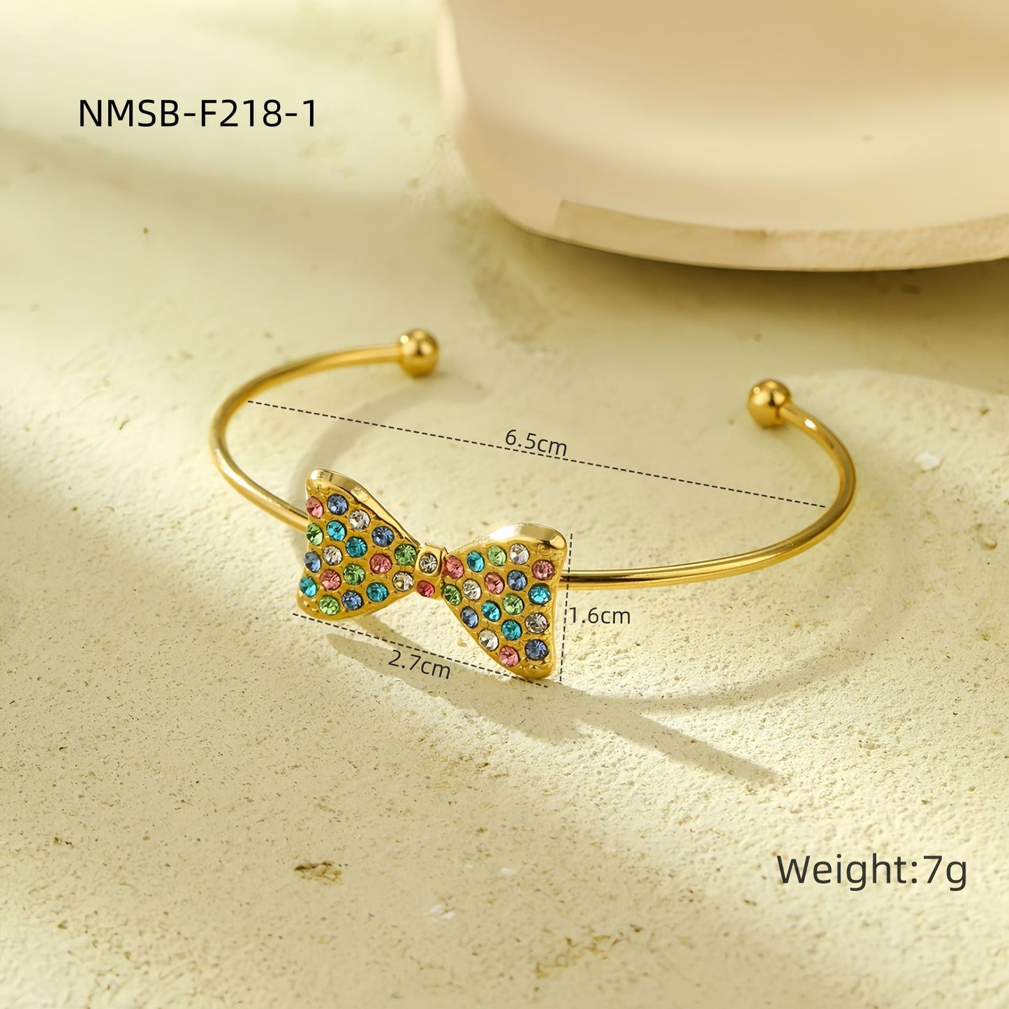 Elegante conjunto de pendientes y collar con forma de lazo de acero de titanio con incrustaciones de pedrería colorida para mujer
