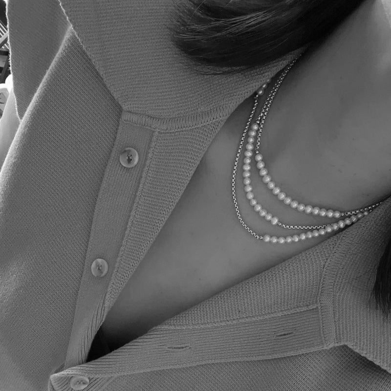 Collar con Colgante de Acero de Titanio Estilo Vintage Elegante con Diseño en Forma de Corazón y Acabado Bañado para Mujer