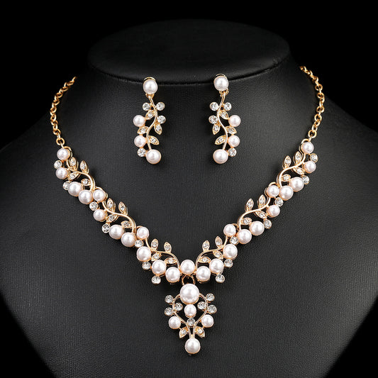 Juego de collar y pendientes de perlas florales vintage para mujer, cadena en O chapada en aleación con motivos de pétalos y hojas