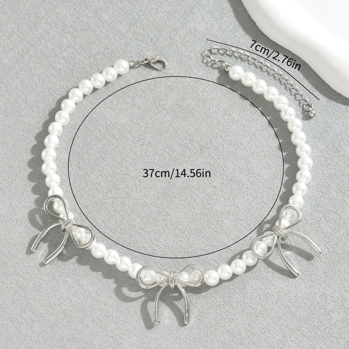 Collar de Moda con Lazo y Colgante Geométrico para Mujer en Aleación con Ensartado de Perlas, Cadena de Clavícula Minimalista