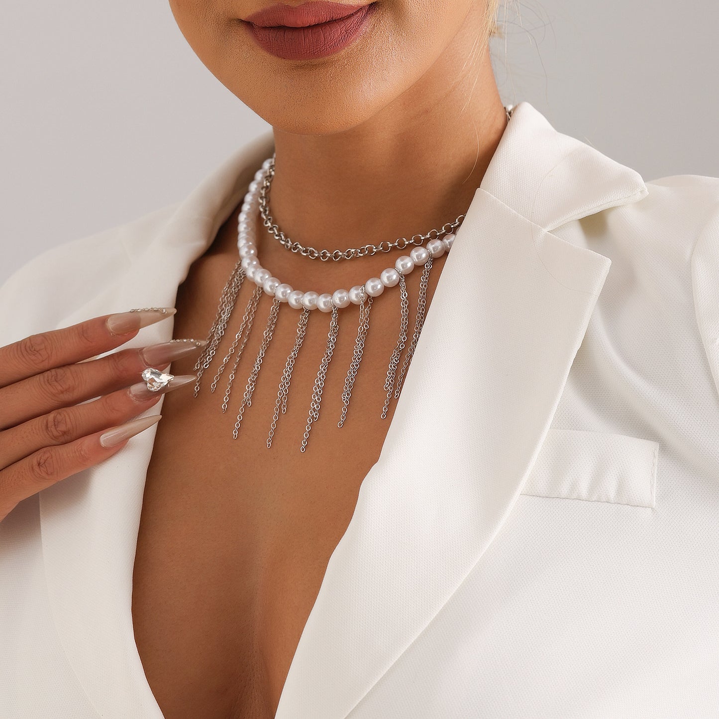Minimalist Double-Layer Tassel Pendant Necklace for Women with Imitation Pearl and Alloy Accents, U-Shaped Geometric Design, Gold-Plated Clavicle Chain
