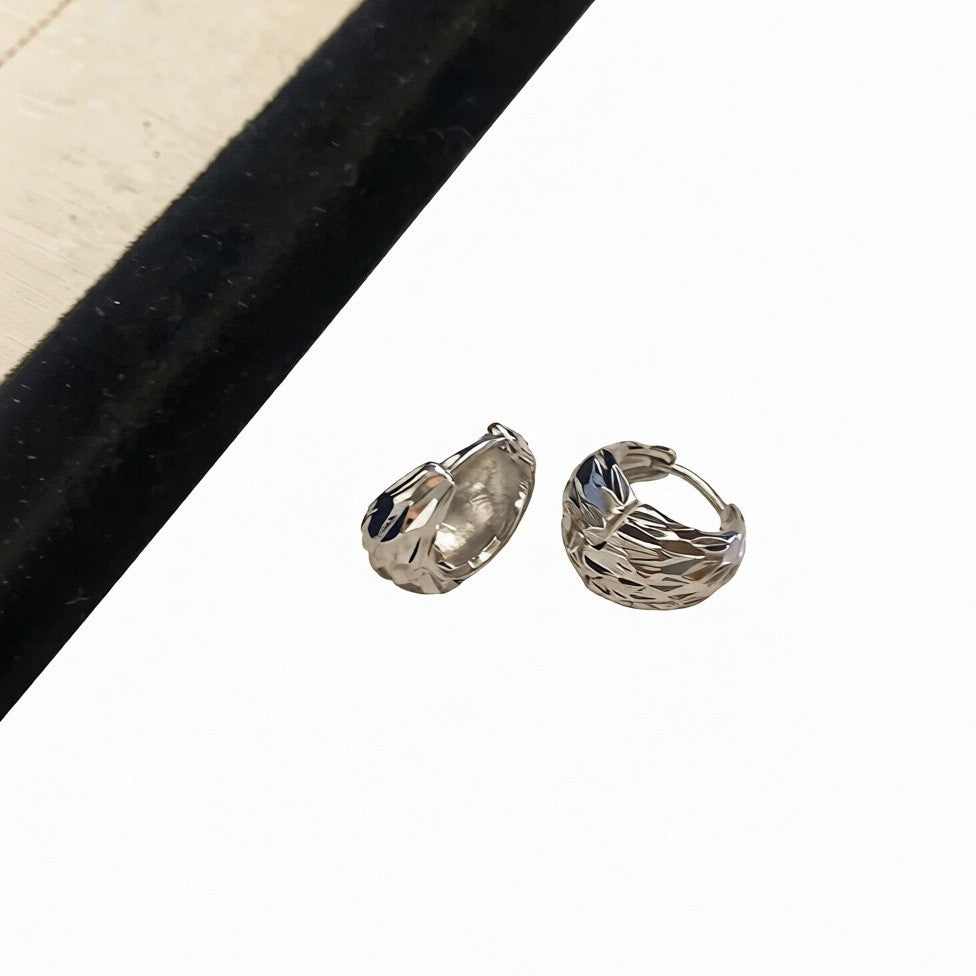 Pendientes de aro geométricos minimalistas en forma de U de metal con baño de oro para mujer