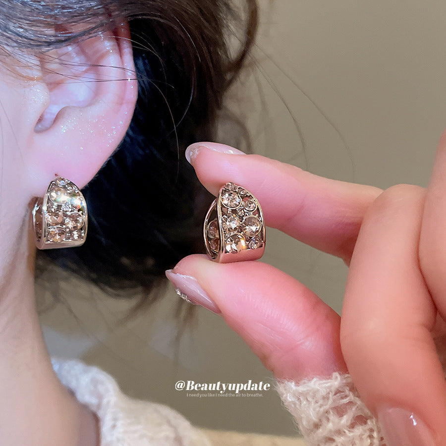 Orecchini Pendenti Vuoti a Goccia Intarsiati di Strass in Stile Lussuoso da Donna — Elegante Accessorio di Moda Minimalista per l'Ufficio e l'Uso Quotidiano