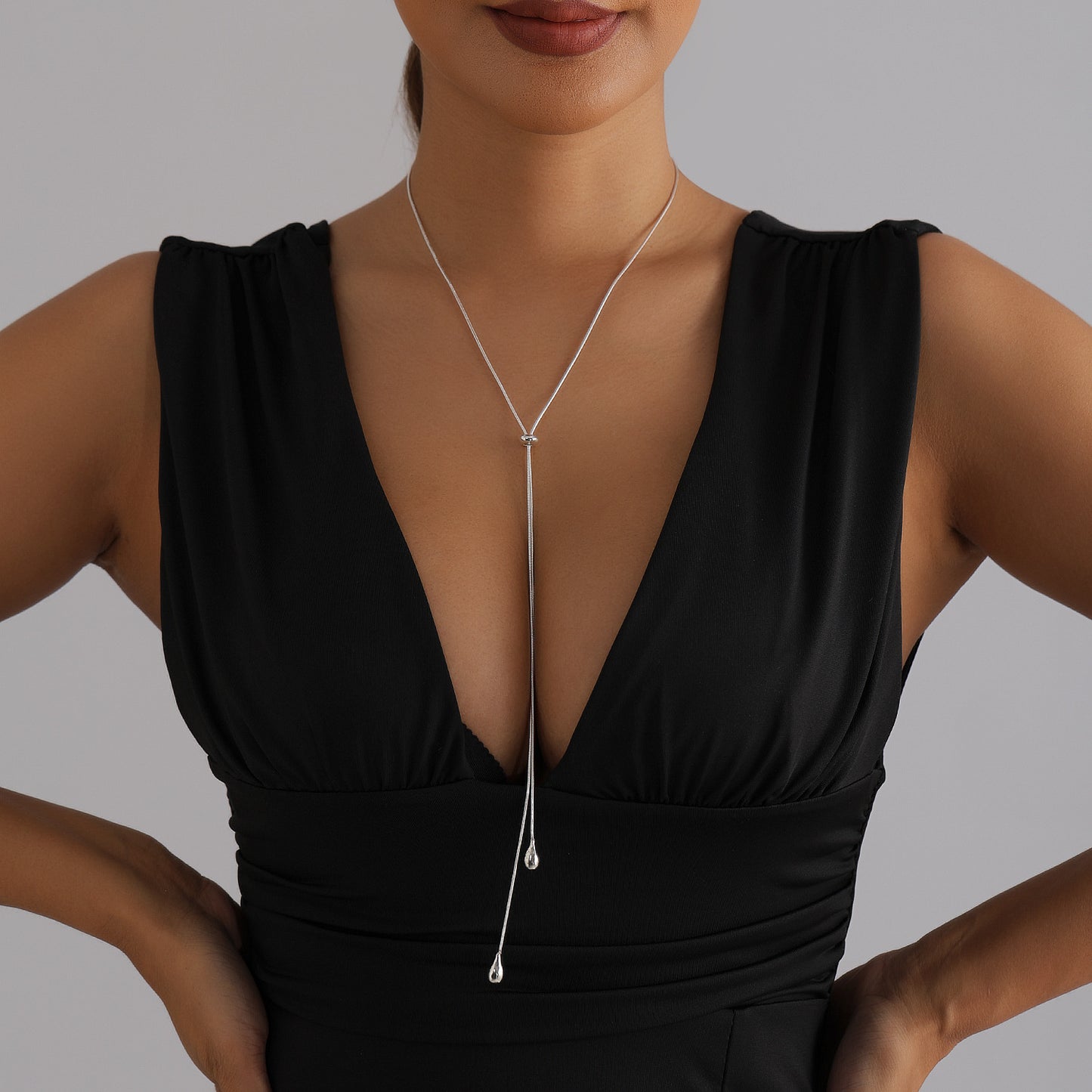 Minimalist Geometric Teardrop Iron Plated Alloy Pendant Snake Chain Necklace for Women and Men