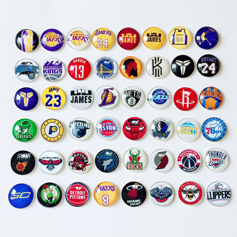 Pin de solapa metálico de equipos de baloncesto retro de la NBA - Insignia con gema vintage - Broche de Kobe Curry - Regalo para fans - Unisex