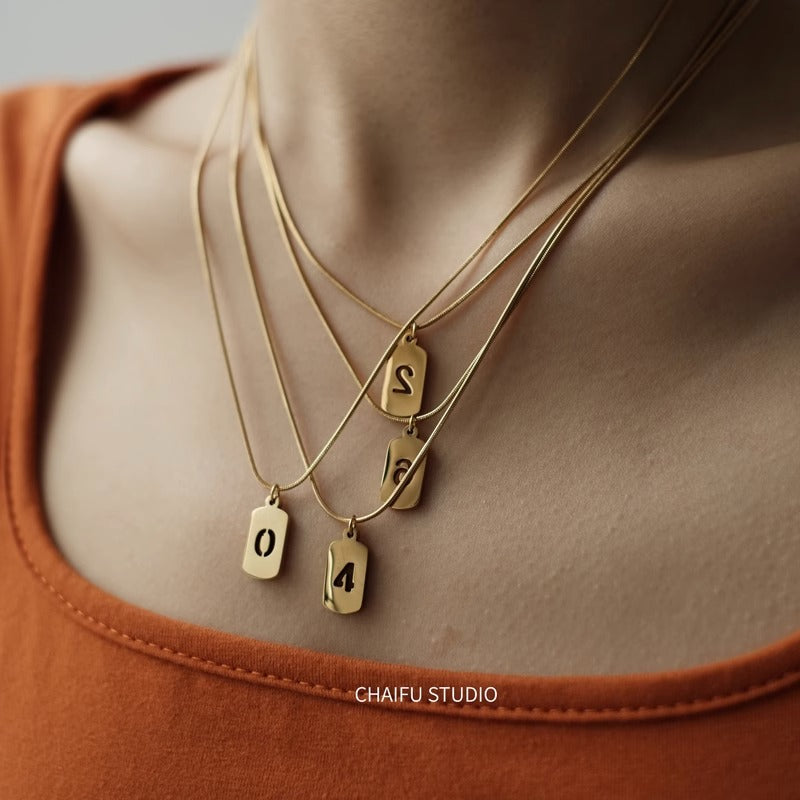 Minimalist Lucky Number Geometric Stainless Steel Pendant Necklace for Women with Plated Finish and Clavicle Chain