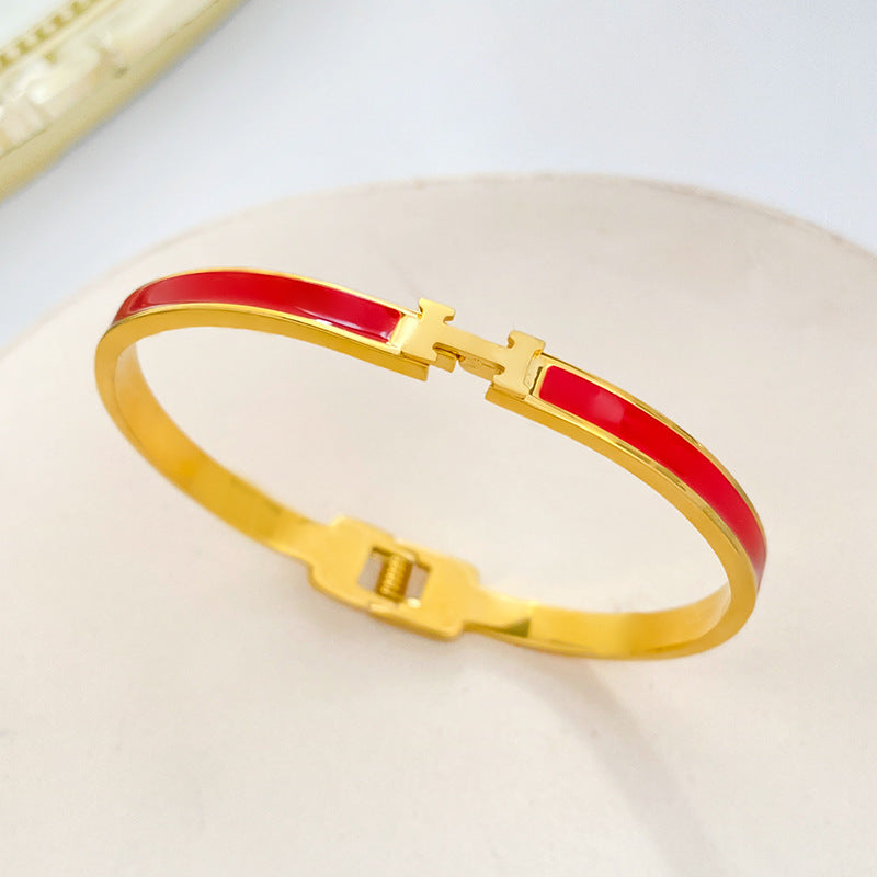 H Letter Drip Oil Plated Titanium Steel Bracelet