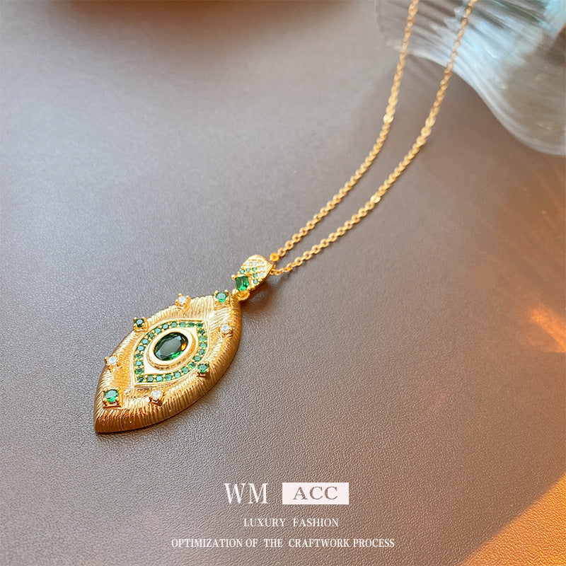 Vintage Geometric Oval Enamel Pendant Necklace for Women with Plated Copper Chain and Statement Lock Clasp
